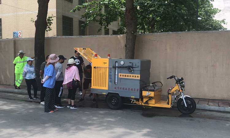 電動(dòng)三輪高壓清洗車質(zhì)量信得過，繼續(xù)發(fā)貨