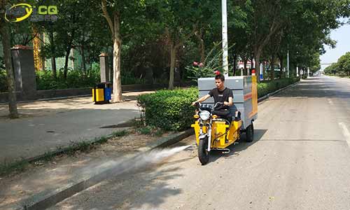 可上牌多功能高壓清洗車，背街小巷清潔好幫手