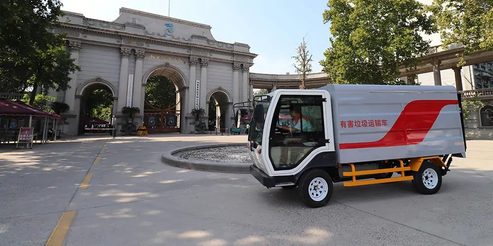 純電動分類垃圾清運(yùn)車_垃圾分類車_純電動垃圾車_小區(qū)垃圾轉(zhuǎn)運(yùn)車
