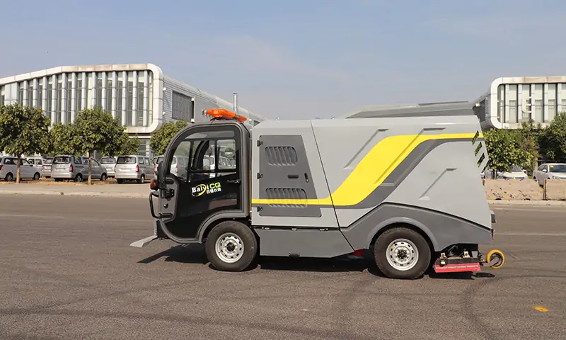 純電動深度清潔車：革新環(huán)境清潔方式的未來之路，深度清潔，以克論凈！