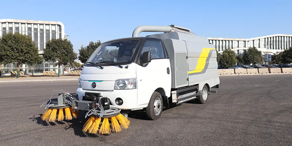 新型樹葉收集車 電動樹葉專用收集車 樹葉收集一體車 吸入式樹葉收集車 破碎樹葉收集車 強(qiáng)力吸樹葉收集車