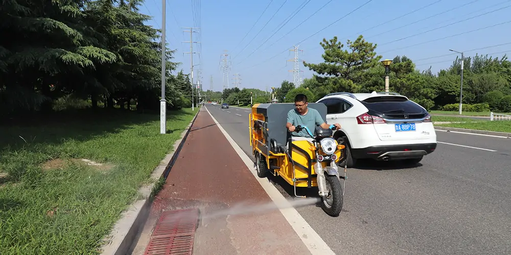 環(huán)衛(wèi)多功能高壓沖洗車(chē) 環(huán)衛(wèi)專用高壓沖洗車(chē) 市政高壓沖洗車(chē) 電動(dòng)四輪高壓沖洗車(chē) 高壓沖洗車(chē)清洗車(chē)
