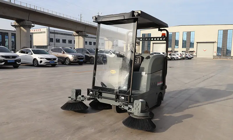 純電動清掃車助力城市環(huán)境衛(wèi)生建設(shè)
