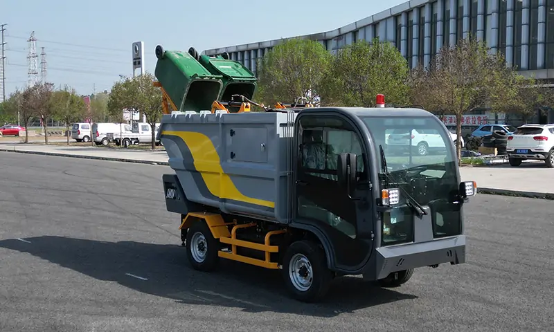 后裝式垃圾清運(yùn)車，垃圾轉(zhuǎn)運(yùn)專用設(shè)備，助力打造低碳城市