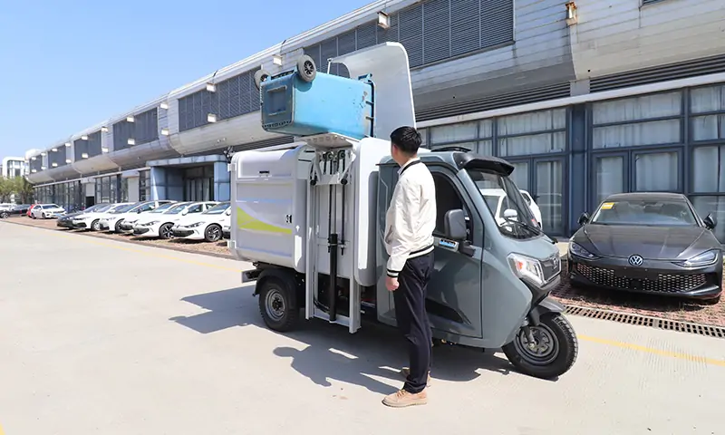 電動(dòng)垃圾車(chē) 掛桶垃圾車(chē) 三輪垃圾車(chē) 小型垃圾車(chē) 自卸垃圾車(chē)